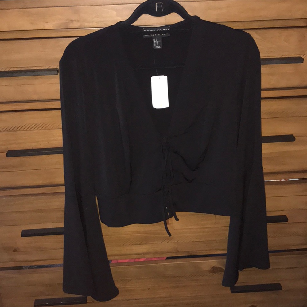 Cropped Forever21 black blouse